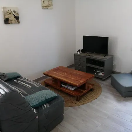 בית נופש Charmante Maison A 500 M De La Cote, Pour 4 נוטרדאם-דו-מונט
