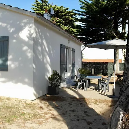 Charmante Maison A 500 M De La Cote, Pour 4