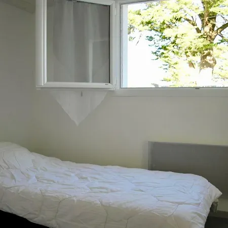 Charmante Maison A 500 M De La Cote, Pour 4 * נוטרדאם-דו-מונט