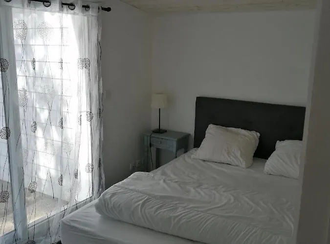 Charmante Maison A 500 M De La Cote, Pour 4 Нотр-Дам-де-Мон