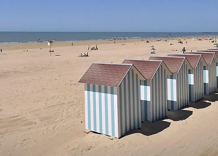 Дом отдыха Charmante Maison A 500 M De La Cote, Pour 4 Нотр-Дам-де-Мон