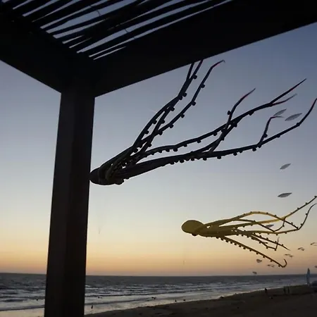 Charmante Maison A 500 M De La Cote, Pour 4 度假居