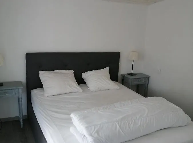 Charmante Maison à 500 M De La Côte, Pour 4